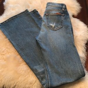 Joe’s Jeans The Charlie Flare 24